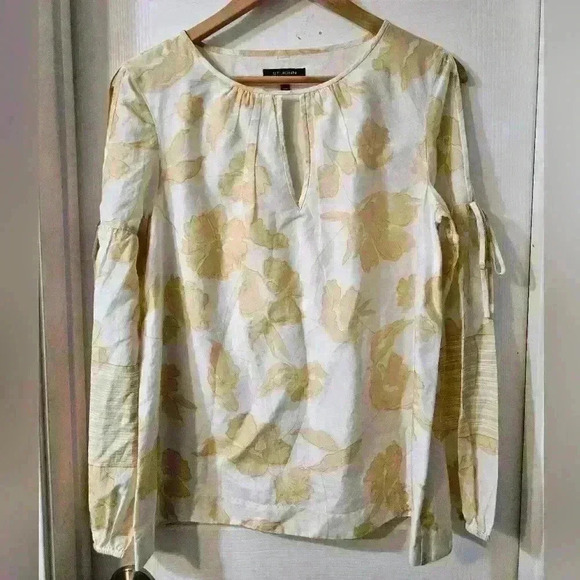 St. John Tops - ST.JOHN FLORAL BLOUSE